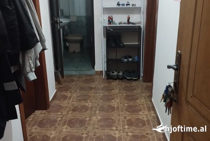 Shtepi me qera 1+1 ne Tirane - 30,000 Leke