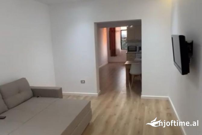 Shtepi me qera 1+1 ne Tirane - 500 Euro