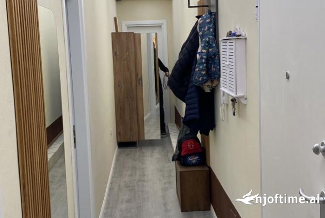 Shtepi me qera 2+1 ne Tirane - 60,000 Leke