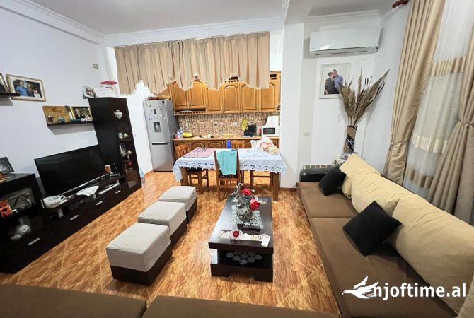 Private house for sale in Tirana 4+1, Furnished