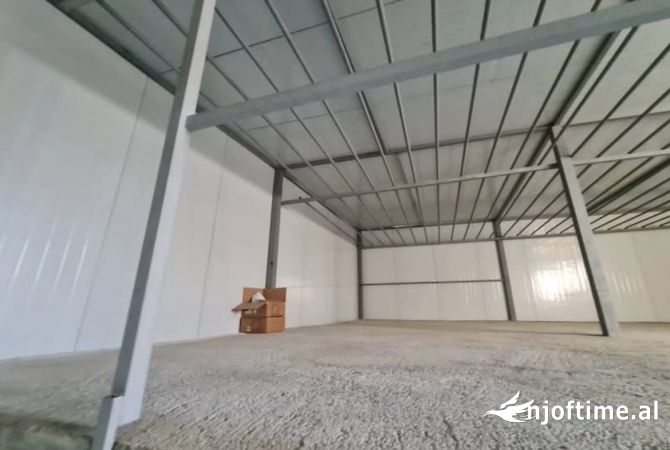 Ambient biznesi me qera 1+1 ne Tirane - 600 Euro