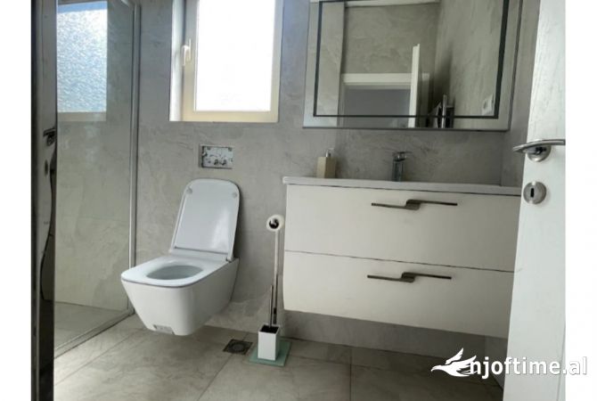 Shtepi ne shitje 3+1 ne Tirane - 200,000 Euro