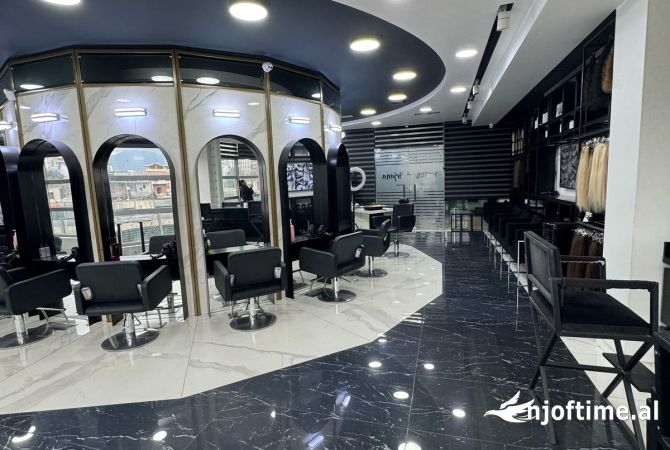 Ambient biznesi ne shitje 1+1 ne Tirane - 384,000 Euro
