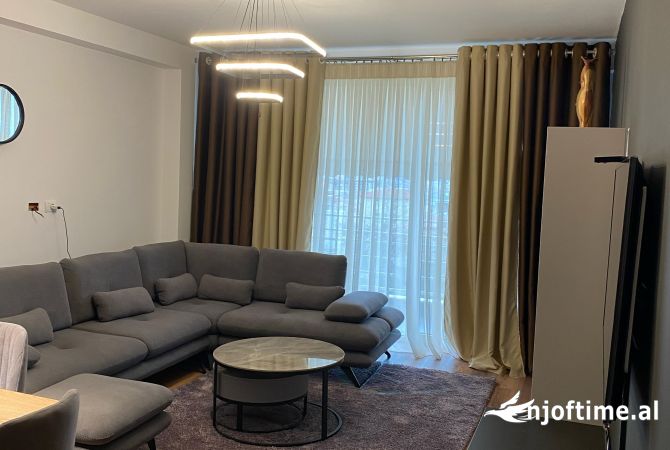 Shtepi me qera 2+1 ne Tirane - 70,000 Leke