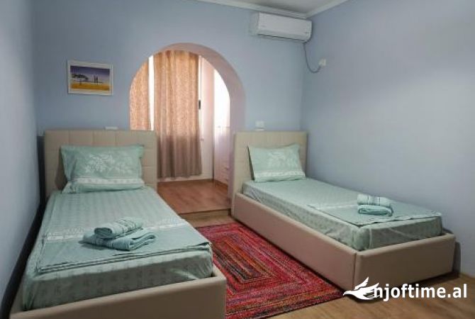 Shtepi me qera 2+1 ne Tirane - 50,000 Leke