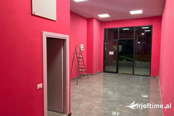 Ambient biznesi me qera 1+1 ne Tirane - 600 Euro