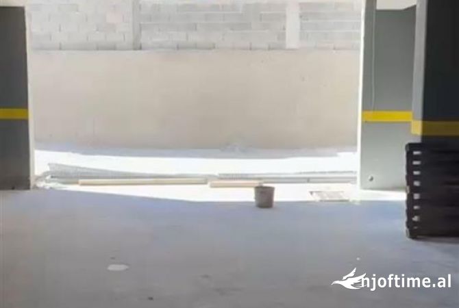 Ambient biznesi me qera 1+1 ne Tirane - 600 Euro