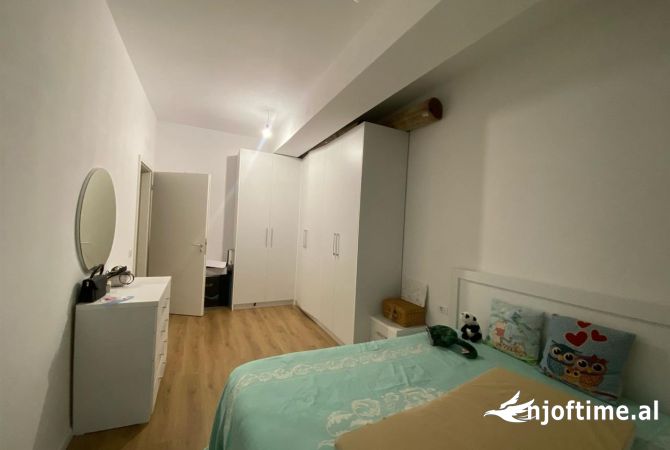 Shtepi me qera 2+1 ne Tirane - 40,000 Leke