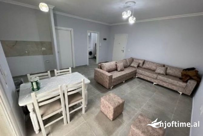 Shtepi ne shitje 1+1 ne Tirane - 95,000 Euro
