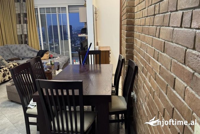 Shtepi me qera 2+1 ne Tirane - 55,000 Leke