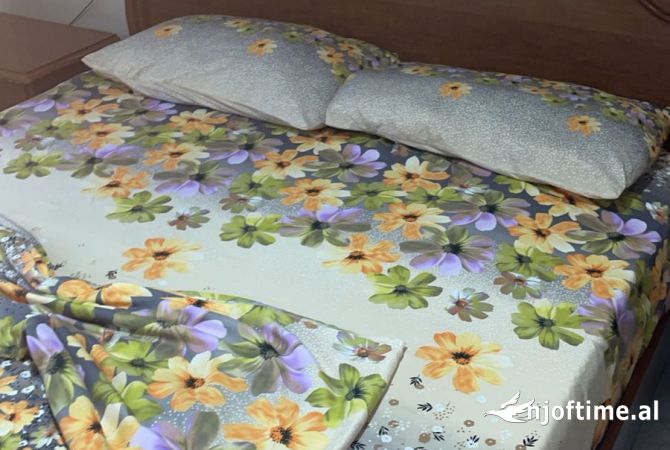 Shtepi me qera Apartament ne Tirane, 1+1, Mobilimi E mobiluar, Pagesa 45,000  Leke.