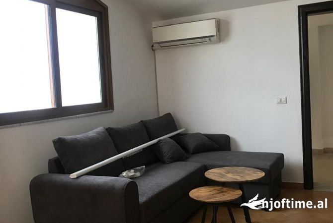 Shtepi me qera 1+1 ne Tirane - 400 Euro