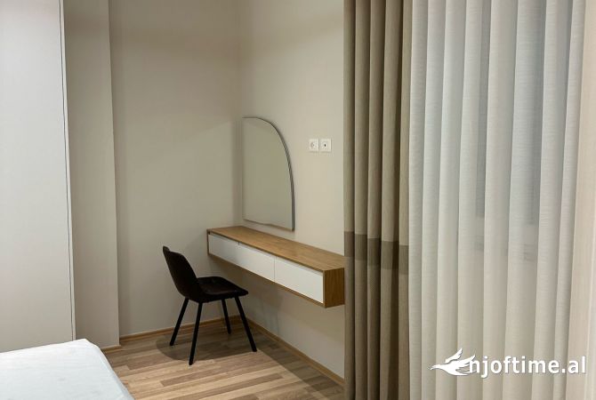 Shtepi me qera Apartament ne Tirane, 2+1, Mobilimi E mobiluar, Pagesa 60,000  Leke.