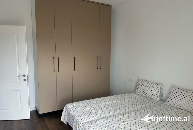 Shtepi me qera 1+1 ne Tirane - 400 Euro