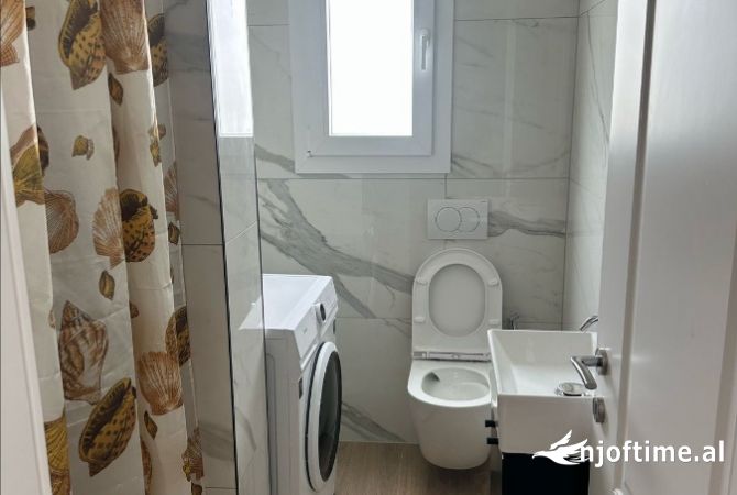 Shtepi me qera Apartament ne Tirane, 1+1, Mobilimi E mobiluar, Pagesa 400  Euro.