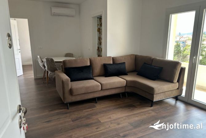 Shtepi me qera 1+1 ne Tirane - 400 Euro