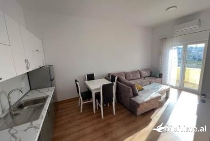 Casa in affitto 2+1 a Tirana - 350 Euro