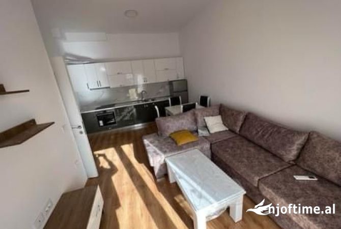 Shtepi me qera 2+1 ne Tirane - 350 Euro