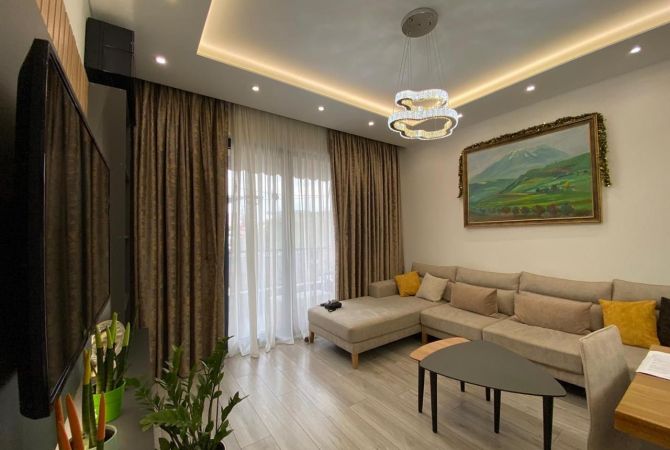 Shtepi ne shitje 2+1 ne Tirane - 205,000 Euro