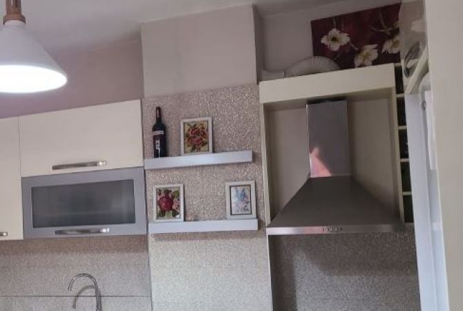 Casa in affitto 1+1 a Tirana - 35,000 Leke