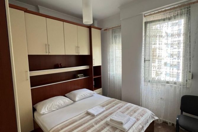 Shtepi me qera 2+1 ne Tirane - 600 Euro