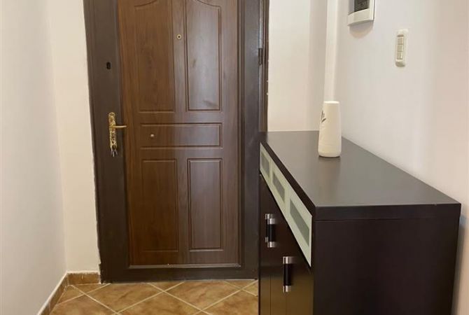 Shtepi me qera 1+1 ne Tirane - 35,000 Leke