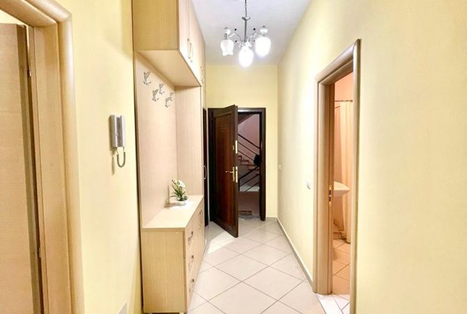 Shtepi me qera 1+1 ne Tirane - 450 Euro