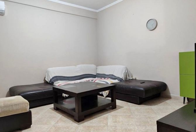 Shtepi me qera 2+1 ne Tirane - 600 Euro