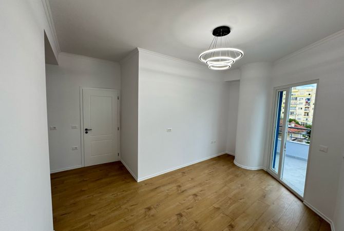 Shtepi ne shitje 1+1 ne Tirane - 93,000 Euro