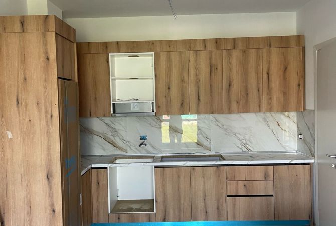 Shtepi me qera 1+1 ne Tirane - 35,000 Leke