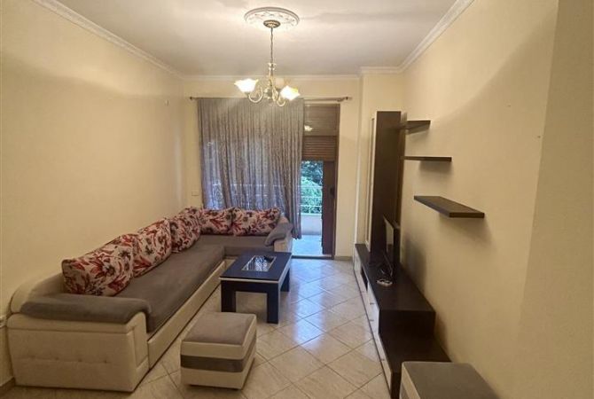 Shtepi ne shitje 1+1 ne Tirane - 79,000 Euro