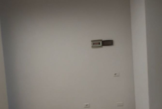 Ambient biznesi me qera 1+1 ne Tirane - 600 Euro