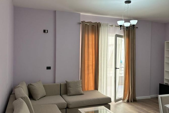 Shtepi me qera 1+1 ne Tirane - 600 Euro