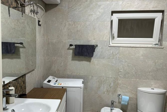 Shtepi me qera 1+1 ne Tirane - 600 Euro