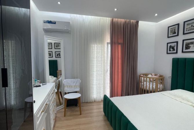 Luxury villas for sale in Tirana 2+1, Furnished