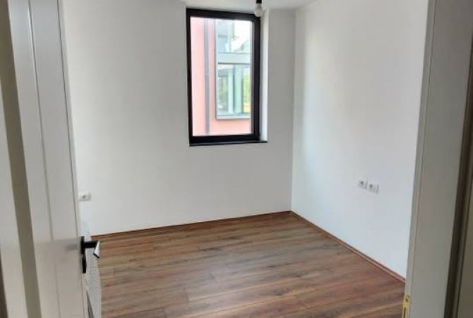 Shtepi ne shitje 3+1 ne Tirane - 270,000 Euro