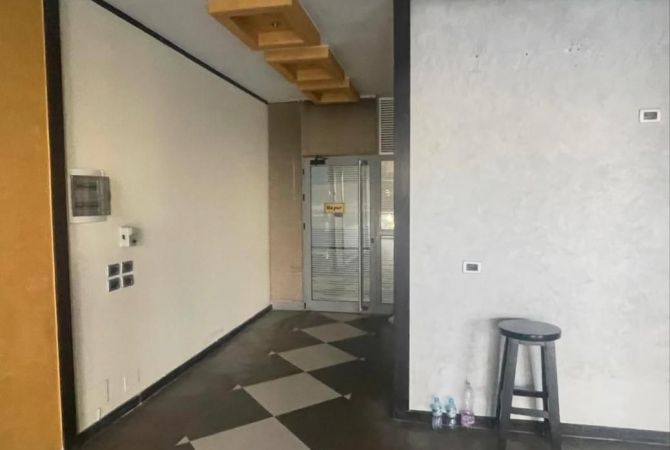 Ambient biznesi me qera 1+1 ne Tirane - 650 Euro