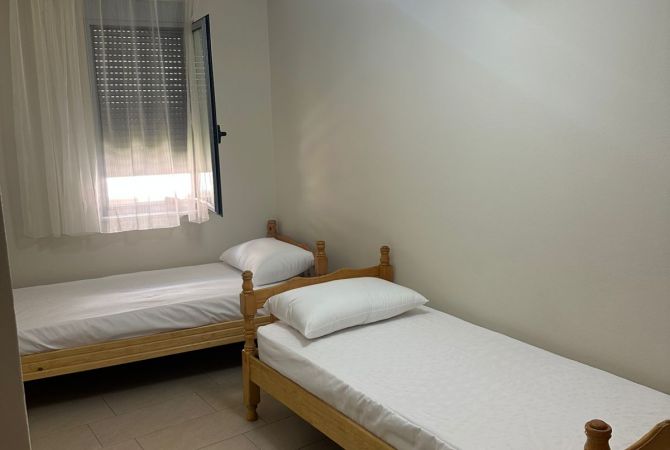 Shtepi me qera 2+1 ne Tirane - 45,000 Leke