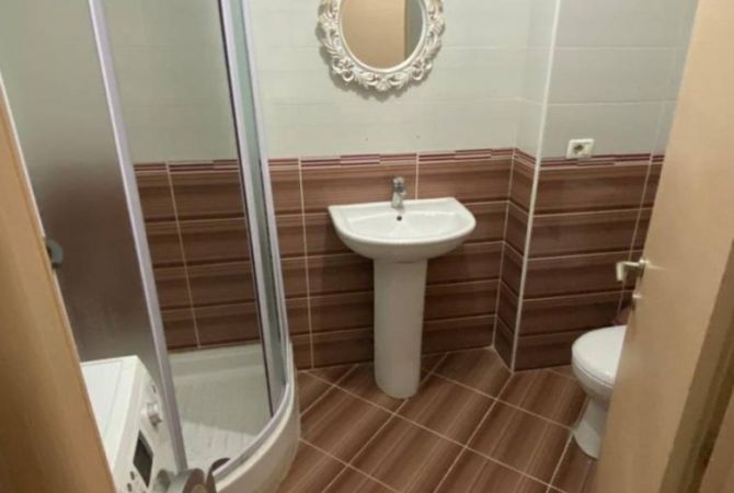 Shtepi me qera 2+1 ne Tirane - 500 Euro