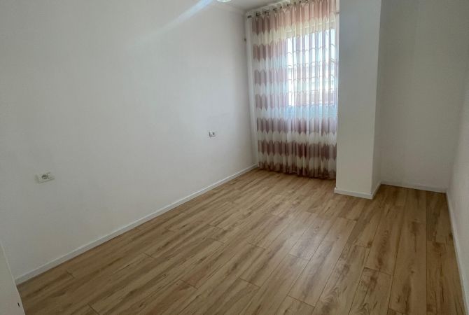 Shtepi ne shitje 1+1 ne Tirane - 87,000 Euro