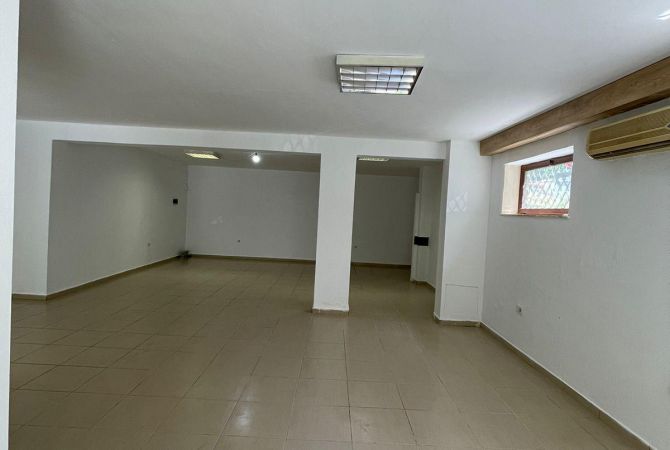 Ambjent biznesi ne shitje 1+1 ne Tirane - 120,000 Euro