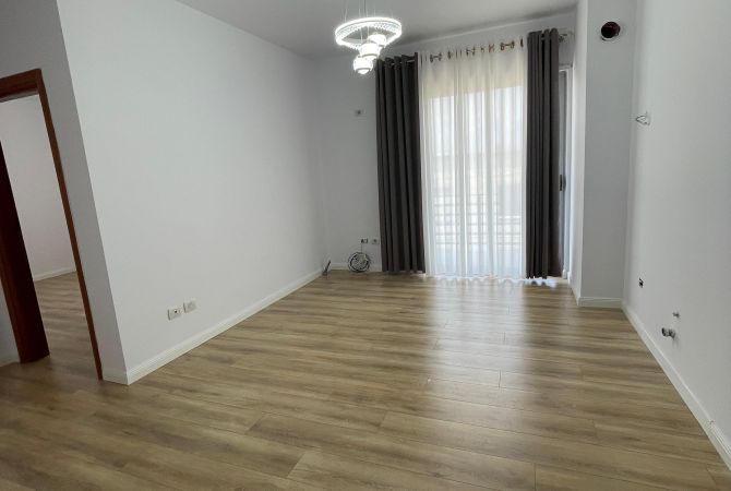 Shtepi ne shitje 1+1 ne Tirane - 85,000 Euro