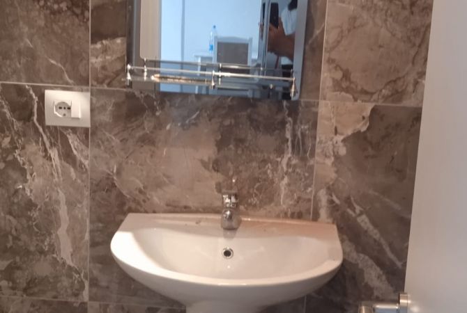 Shtepi me qera Apartament ne Tirane, 1+1, Mobilimi E mobiluar, Pagesa 35,000  Leke.