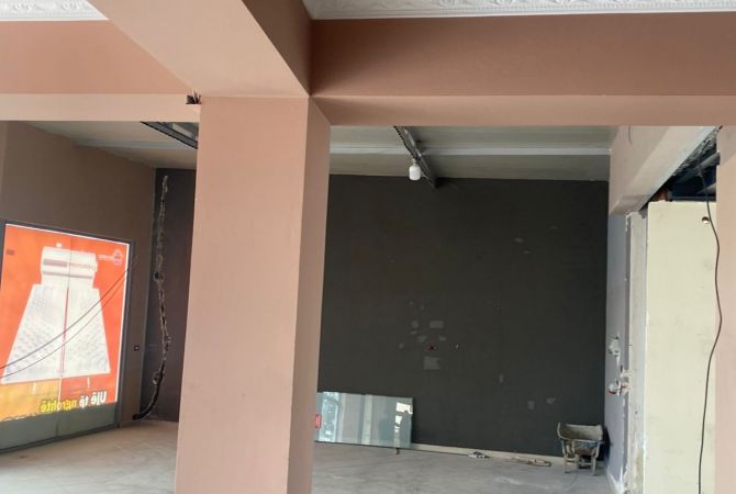 Ambjent biznesi me qera 4+1 ne Tirane - 3,500 Euro