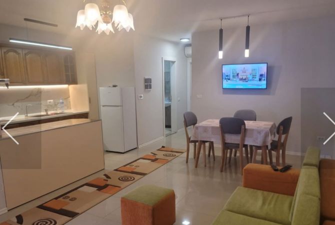 Shtepi me qera 2+1 ne Tirane - 450 Euro