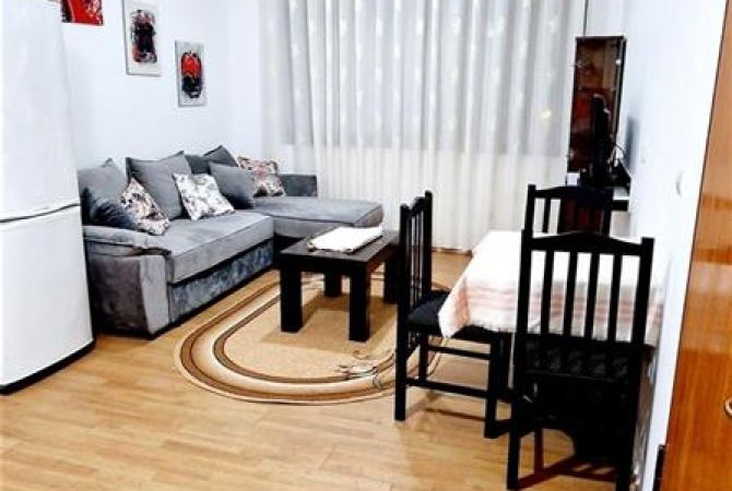 Shtepi me qera 2+1 ne Tirane - 45,000 Leke