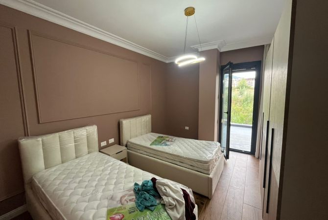 Casa in affitto 2+1 a Tirana - 1,200 Euro