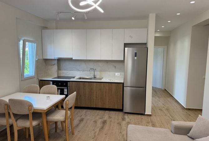 Shtepi me qera 2+1 ne Tirane - 500 Euro