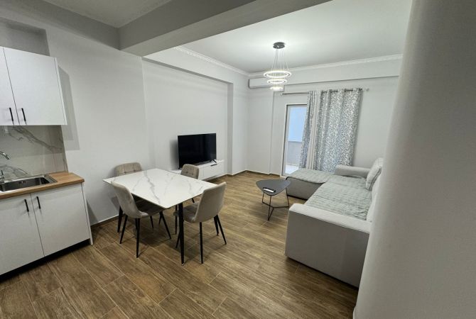 Shtepi me qera 1+1 ne Tirane - 400 Euro