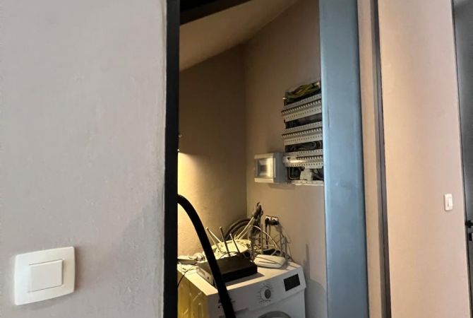 Shtepi ne shitje Vila Luksoze ne Tirane, 5+1, Mobilimi E mobiluar, Pagesa 620,000  Euro.